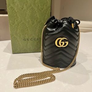 Gucci Marmont Bucket bag
